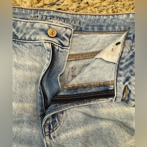 American Eagle Comfort Waistband Stretch Jeans Short Women’s 14 Light Acid Blue - Picture 5 of 9